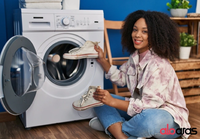 نکاتی که برای شستن کفش در ماشین لباسشویی باید بدانید!